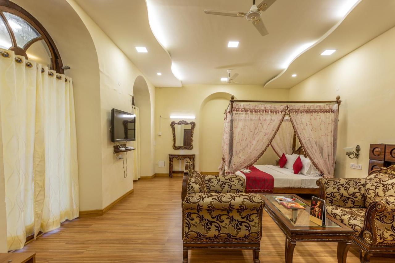 KSTDC Hotel Mayura Pine Top Nandi Hills Buitenkant foto