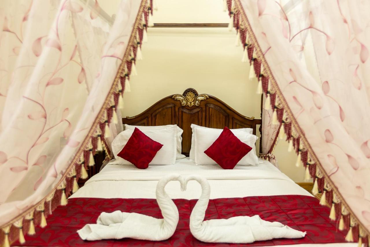 KSTDC Hotel Mayura Pine Top Nandi Hills Buitenkant foto