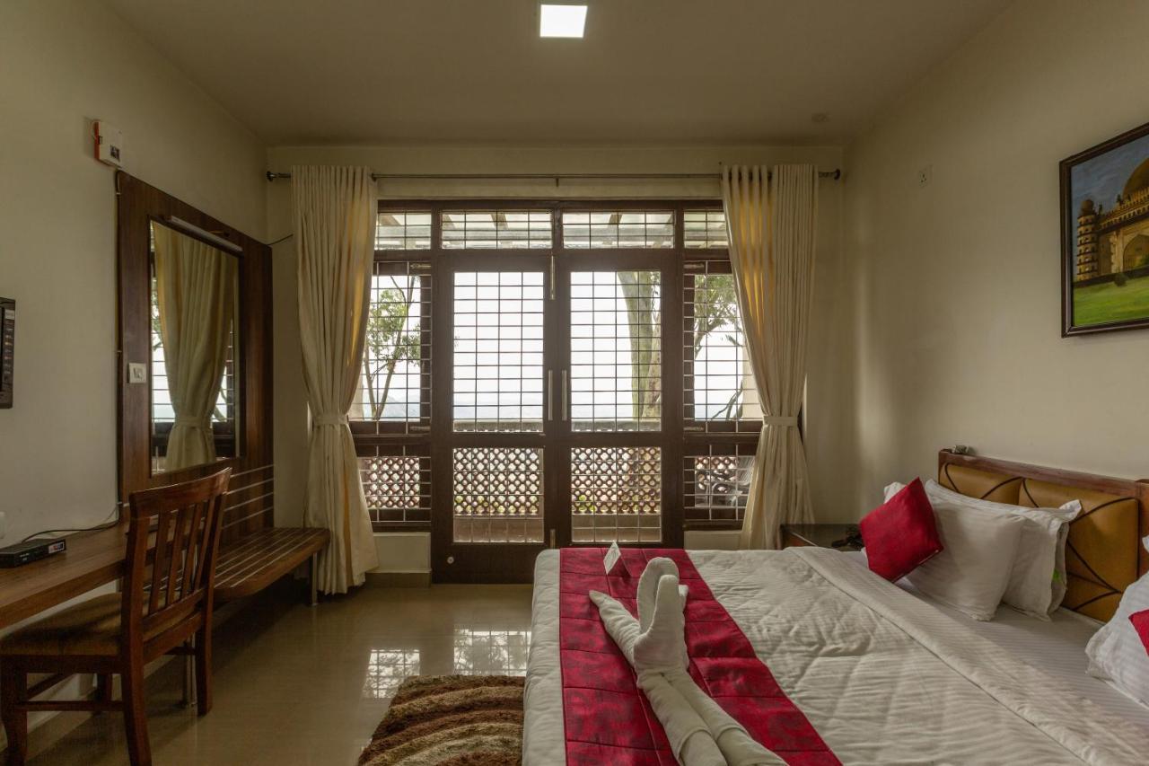 KSTDC Hotel Mayura Pine Top Nandi Hills Buitenkant foto