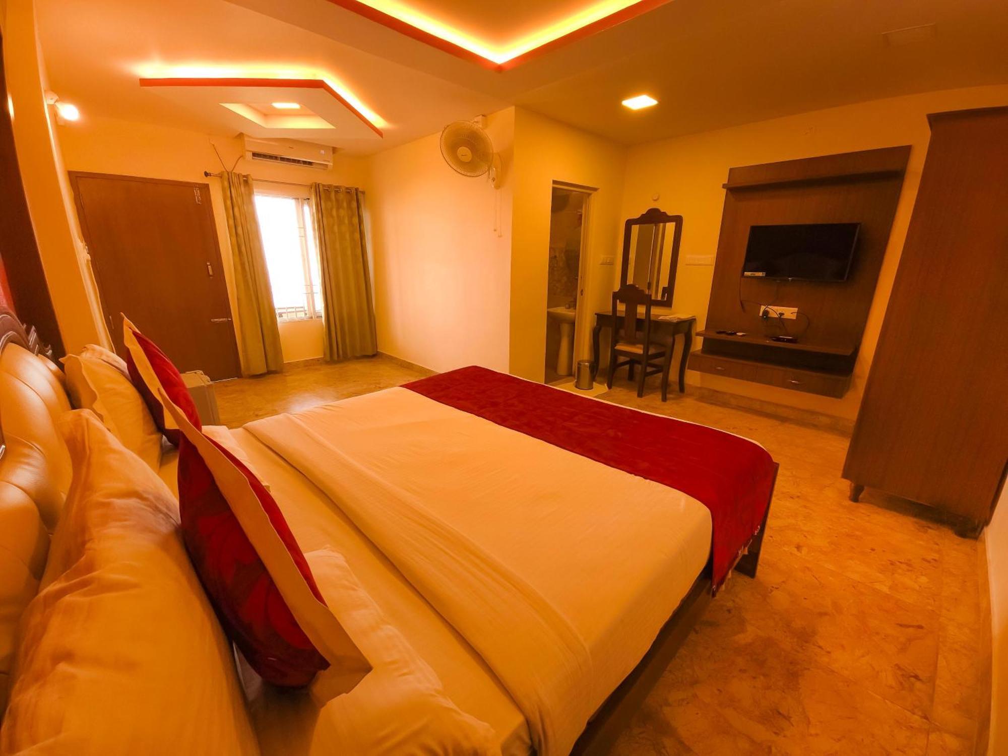 KSTDC Hotel Mayura Pine Top Nandi Hills Buitenkant foto
